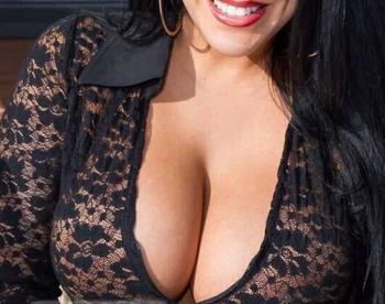 Eva, 23 Latino/Hispanic female escort, Grande Prairie